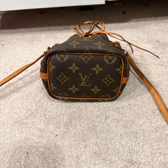 Authentic Louis Vuitton Nano Noe Crossbody - Picture 6 of 8